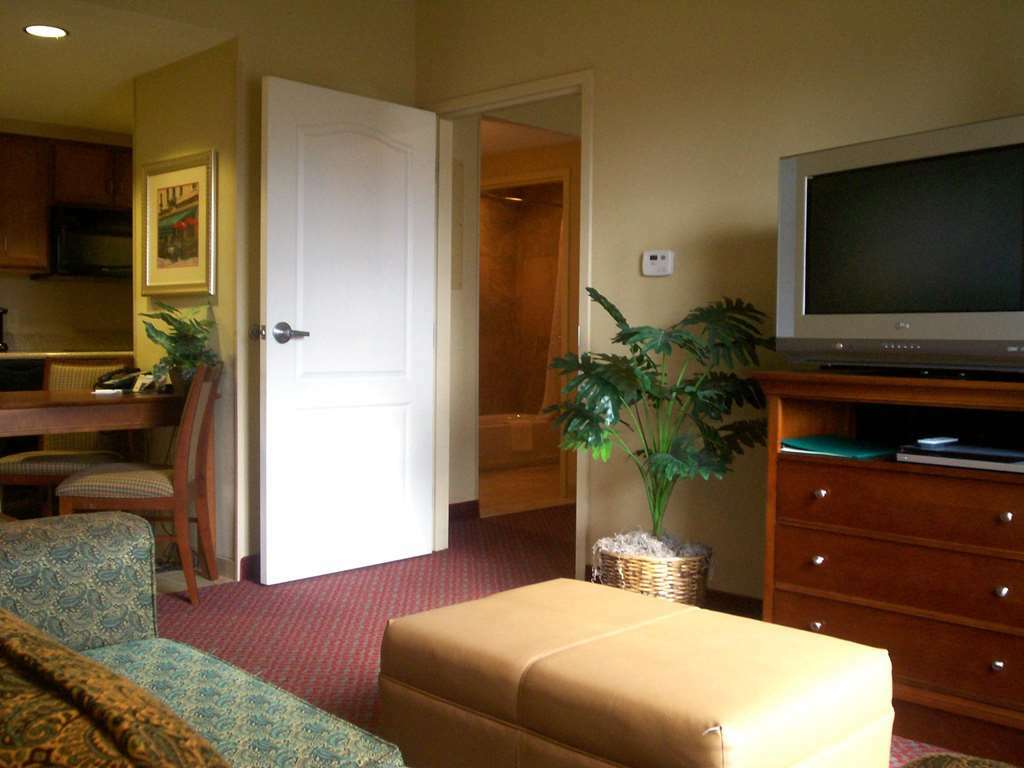 Homewood Suites Champaign-Urbana Zimmer foto